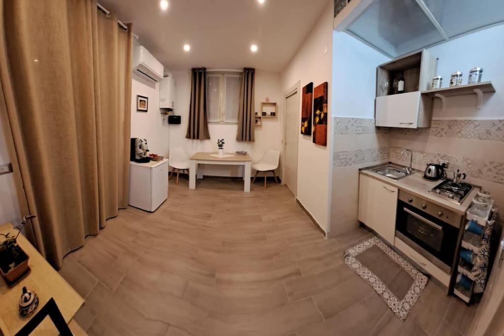 Casetta Dante 130 Palermo Kültér fotó